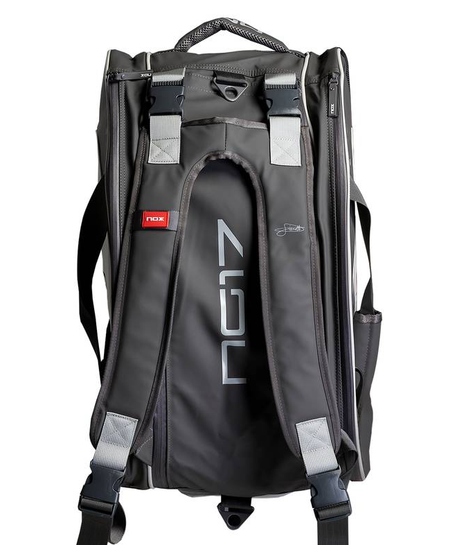 Raqueteira Luxury NOX NG 17 - Preta com Cinza
